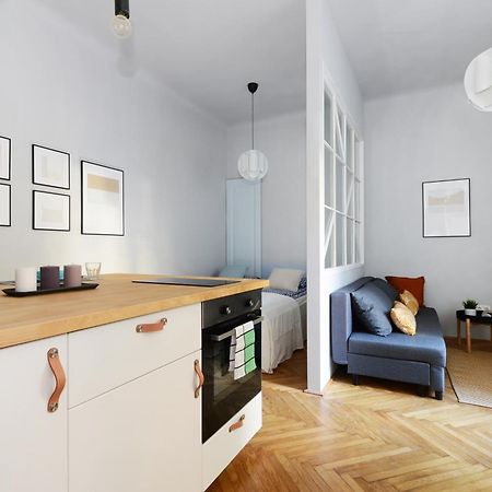 Monochrome Chic Apartments R613 Budapesta Exterior foto